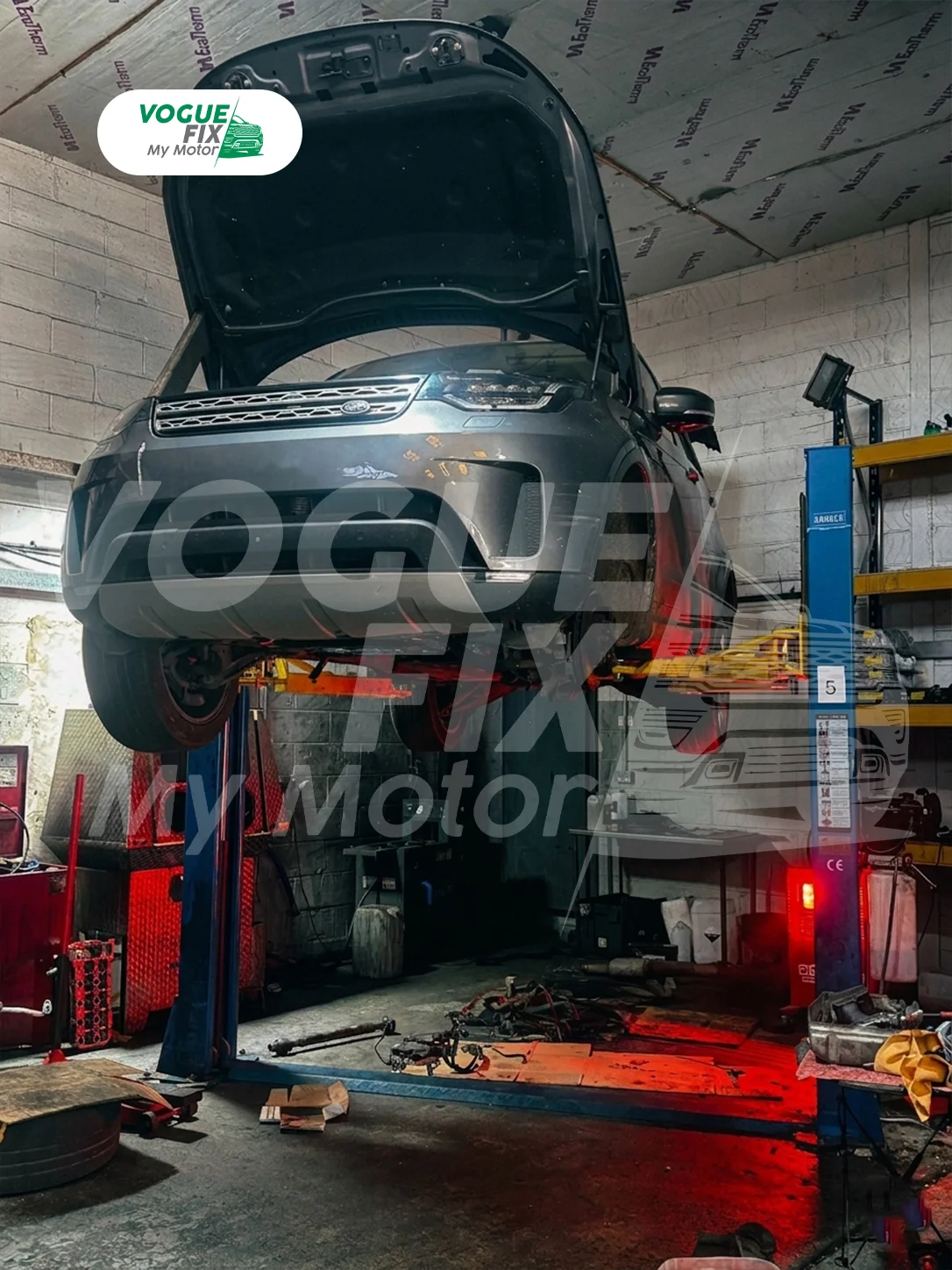 Engine repair work at Vogue Fix My Motor workshop, Grays Essex — photo 13